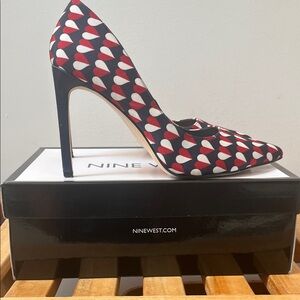 Nine West Tatiana size 8.5 heels